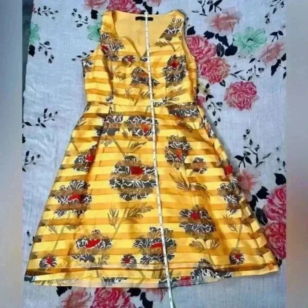 Banana Republic Gold Floral Print Fit and Flare Dress Women's Size‎ 0 - Picture 3 of 8